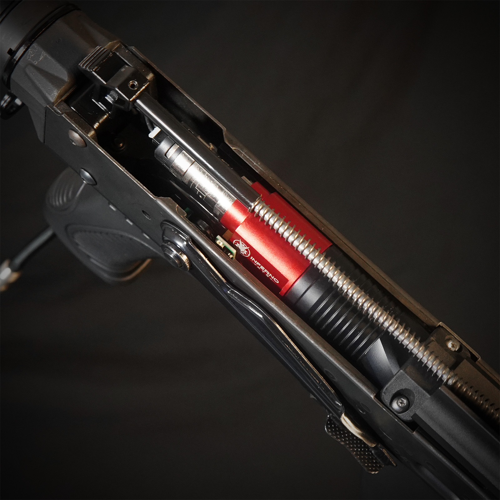 MTW-AK-105 Closeup Inside