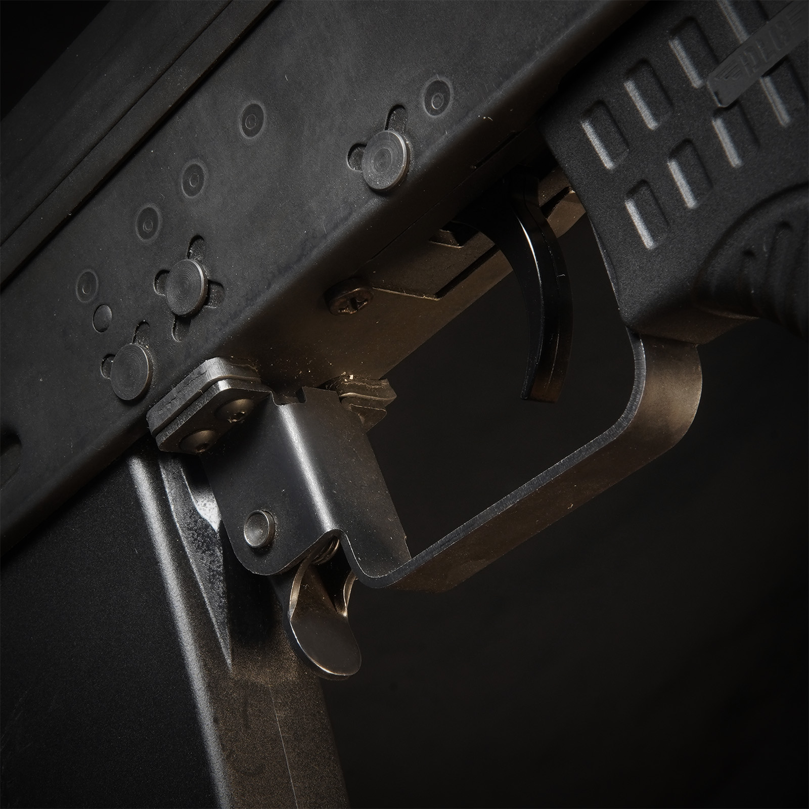 MTW-AK-105 Closeup Trigger